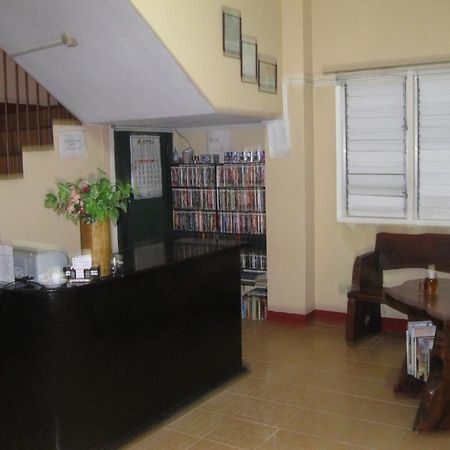 Red Tulip Hotel Angeles Ngoại thất bức ảnh