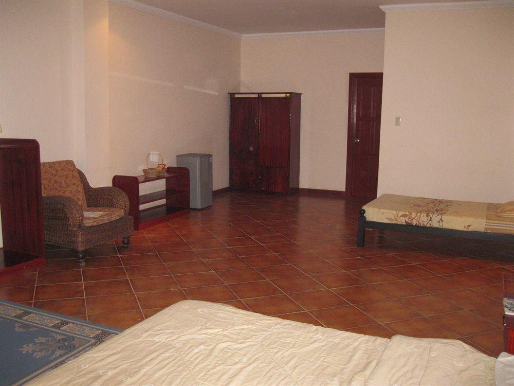 Red Tulip Hotel Angeles Ngoại thất bức ảnh