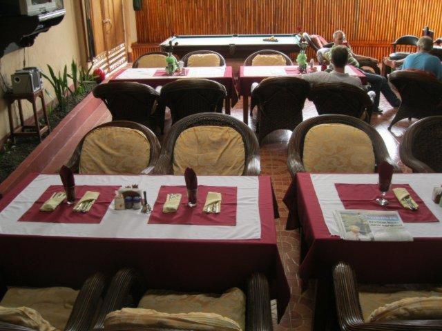 Red Tulip Hotel Angeles Ngoại thất bức ảnh