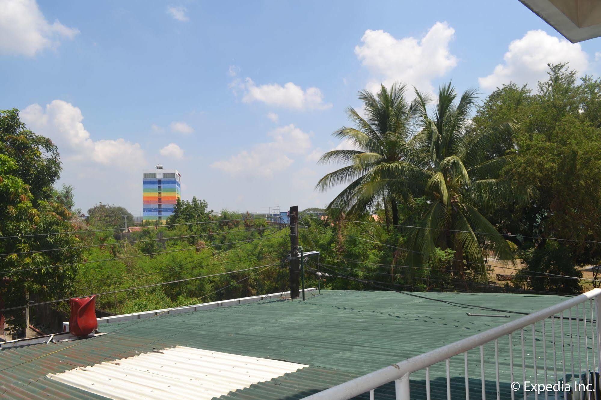 Red Tulip Hotel Angeles Ngoại thất bức ảnh